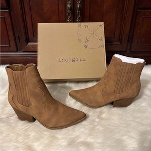 Indigo Ankle Western Booties in Tan Suede